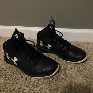 underarmour basketball shoes